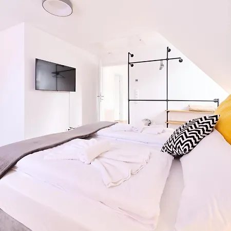 Xzllenz - 4 Schlafzimmer, Zentral, Parken, U-Bahn, 2 Baeder, 4 Smart-Tv, Optional Einzelbett Nürnberg Exterior foto